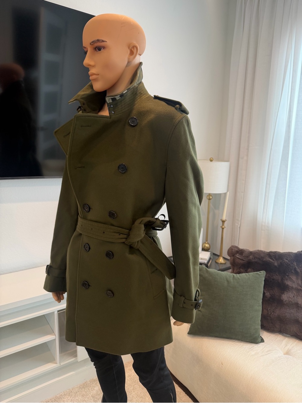 BURBERRY Men's KENSINGTON Wool / Cashmere Dark Olive Coat 46 US Or 56 UK